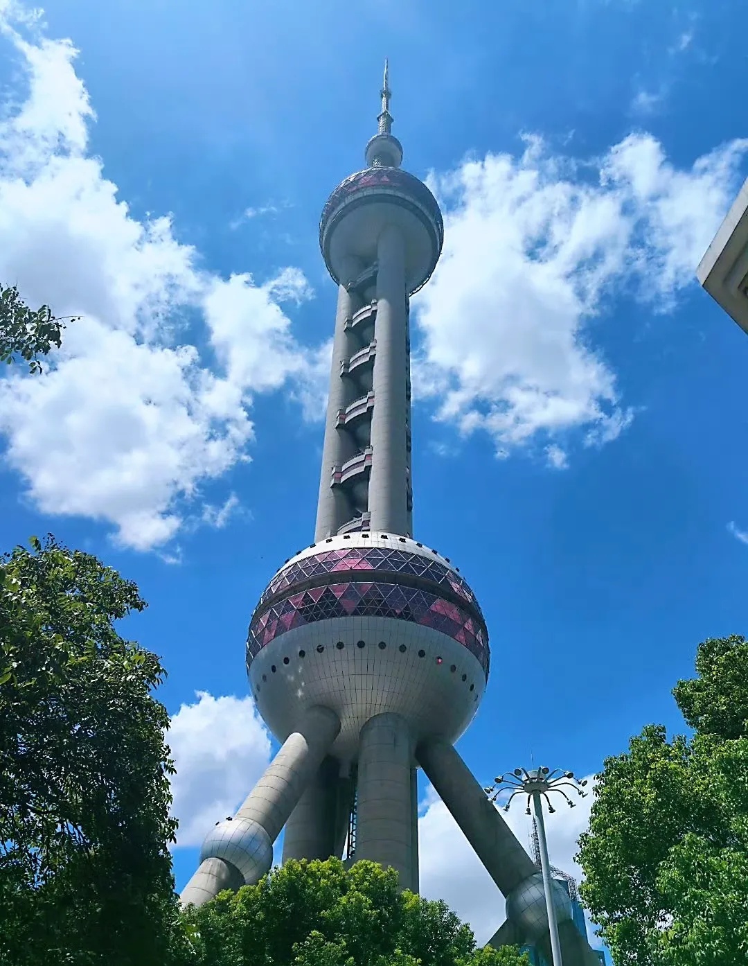 Oriental Pearl Radio & TV Tower photo